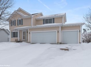 2613 8th Ave SE, Altoona, IA 50009