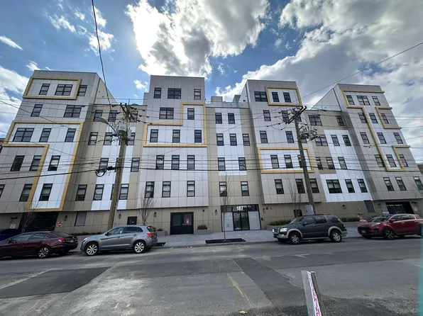 187 Culver Avenue image 22 of 22