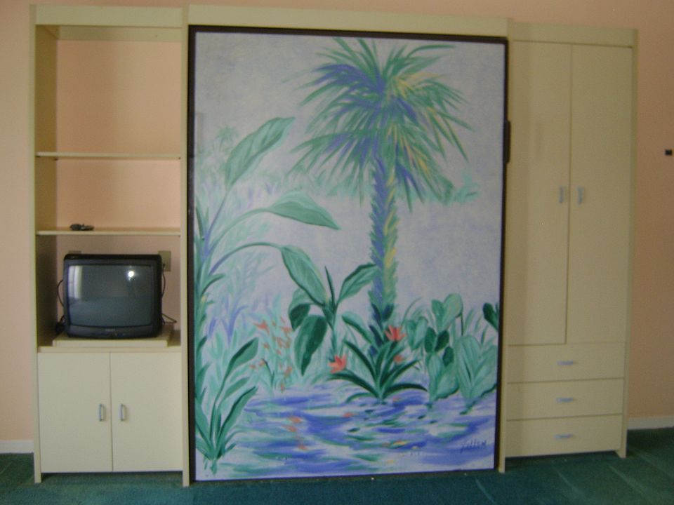 2nd image of 1890 Colony Dr APT 17R