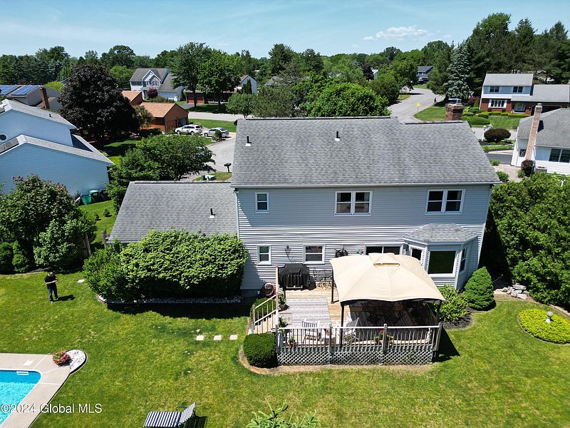 5th image of 31 Huntleigh Drive