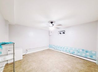 15 Newberry Ave #1, Staten Island, NY 10304