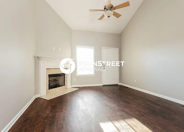 6016 Blue Hole Way — Photo 3