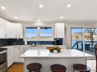 31024 Viewside Dr, Rocky Mount, MO 65072