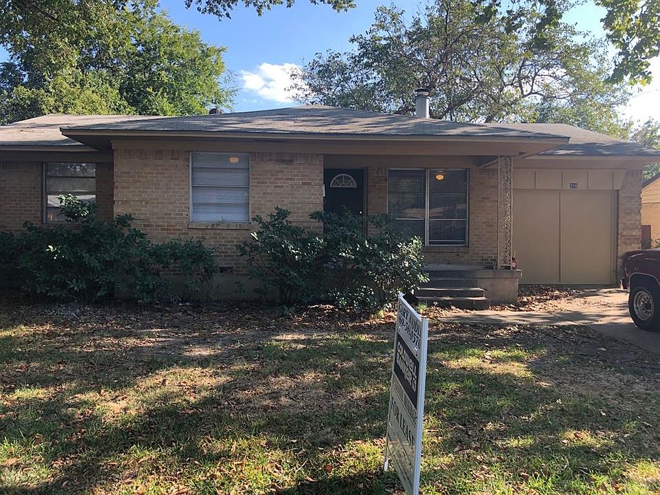 1st image of 206 W Celeste Dr