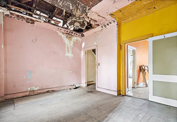 Sold by Douglas Elliman | media 2