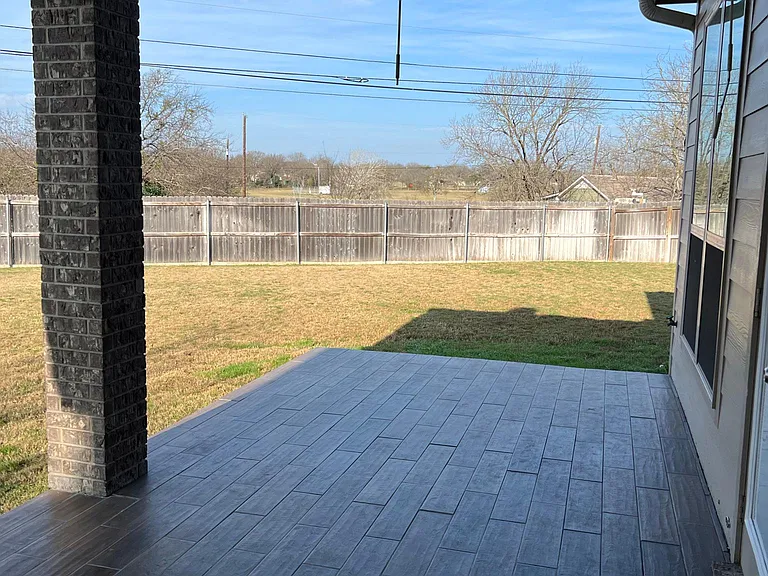 8119 Redbrush — Photo 38