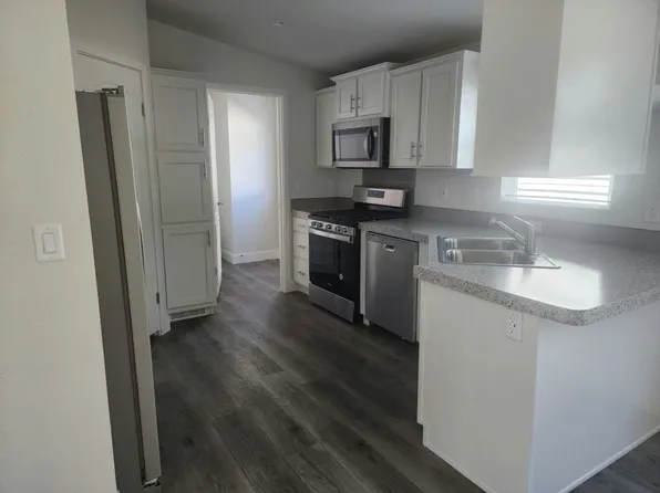 22899 Byron Rd APT 69, Crestline, CA 92325