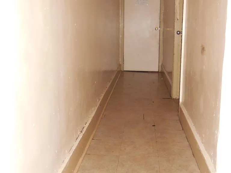 131 E Coulter St — Photo 3