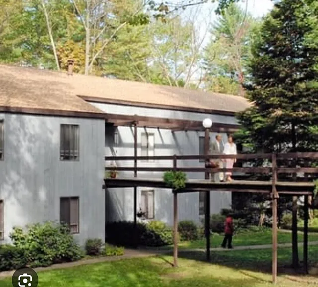 Woodland Country Apartments — Photo 15