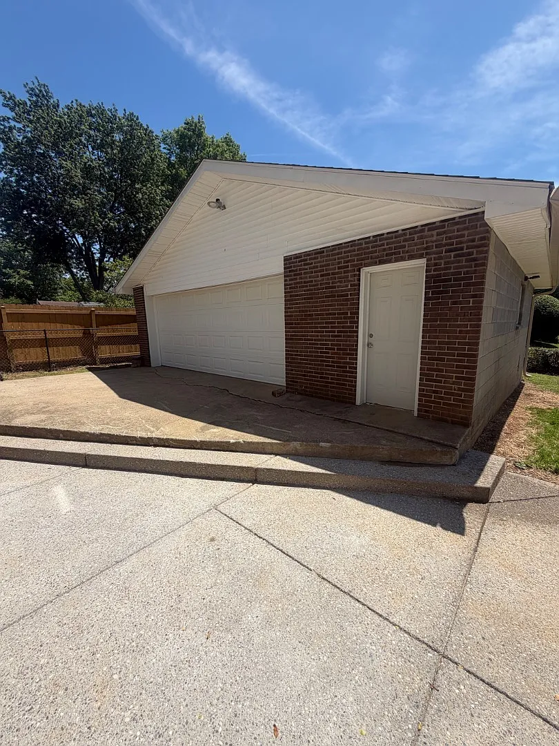 Property Photo - 6813 Wunderly Ct