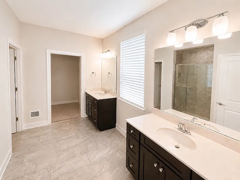 185 Verbena Dr — Photo 12