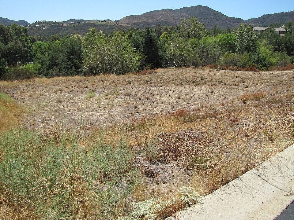 1st image of 22233 Bear Creek Dr N