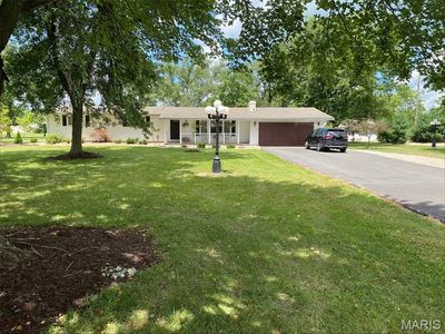 197 New Douglas Ave, Sorento, IL, 62086