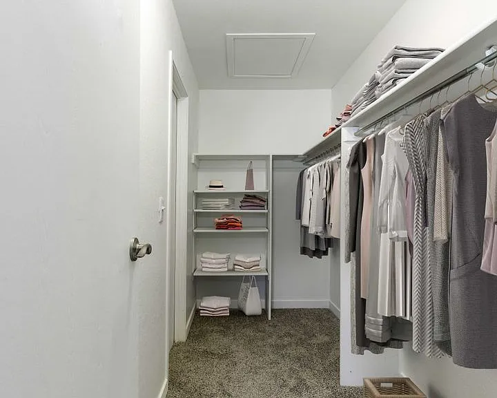 Brighton Place Apartments — Photo 17