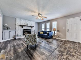 112 Southfork Dr, Woodstock, GA 30189