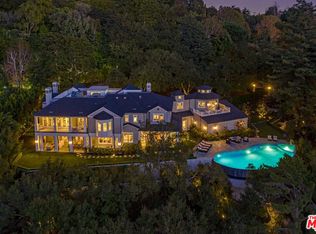 940 E Oakmont Dr, Los Angeles, CA 90049