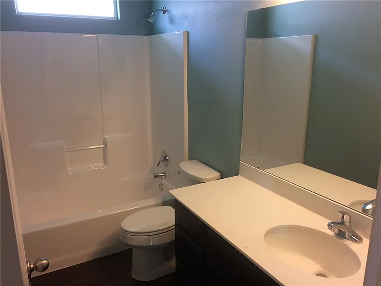 3705 Southlake Park Ln — Photo 8