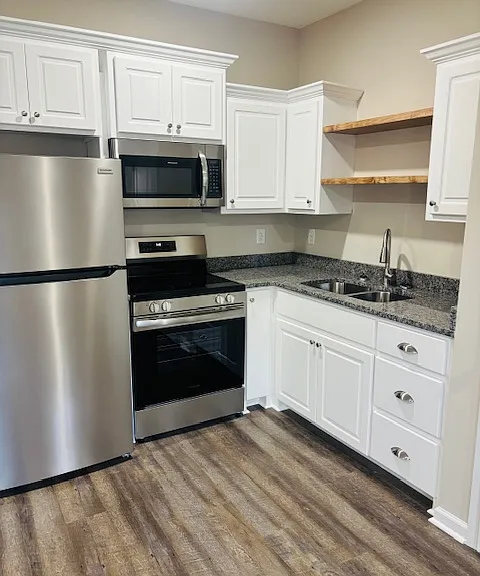 122 Lisa Ct — Photo 4