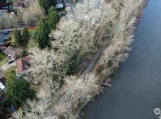 413 10th Avenue Ct NE, Puyallup, WA