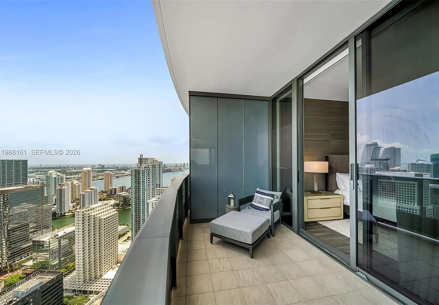 Brickell Flatiron Condo — Photo 3