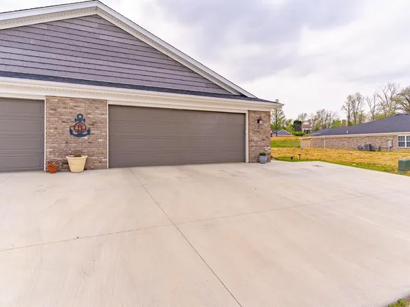 5322 Dauby Dr Unit B, Evansville, IN 47710