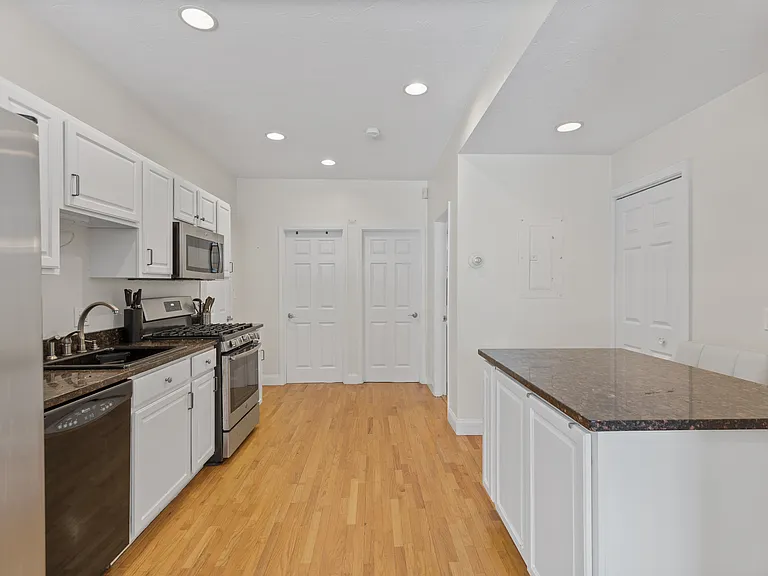 23 Dorchester St #1 — Photo 5