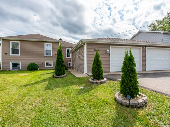 2903 W Nemesis Ave, Waukegan, IL 60087