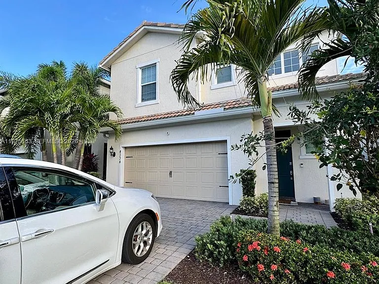 4334 Ficus St — Photo 19