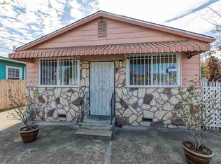 9821 East St, Oakland, CA 94603