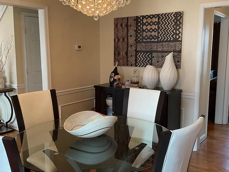 1501 Silverado Ct — Photo 3