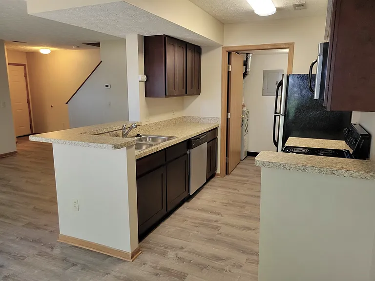 1353 High St #114 — Photo 5