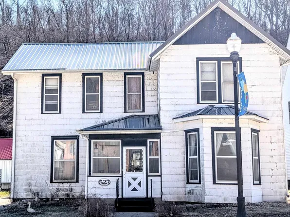 523 Main Street, Mcgregor, IA 52157