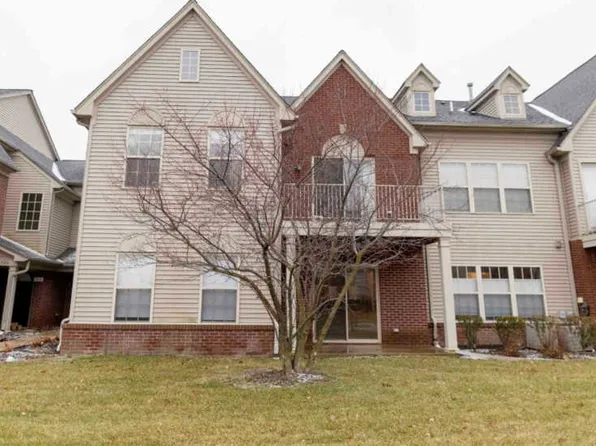 1786 Addington Ln, Ann Arbor, MI 48108