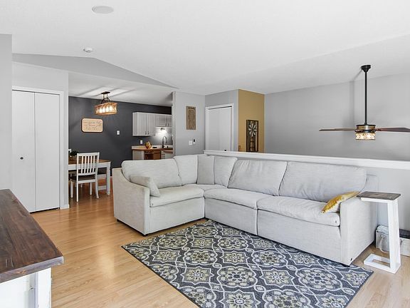 4th image of 721 Highview Ct