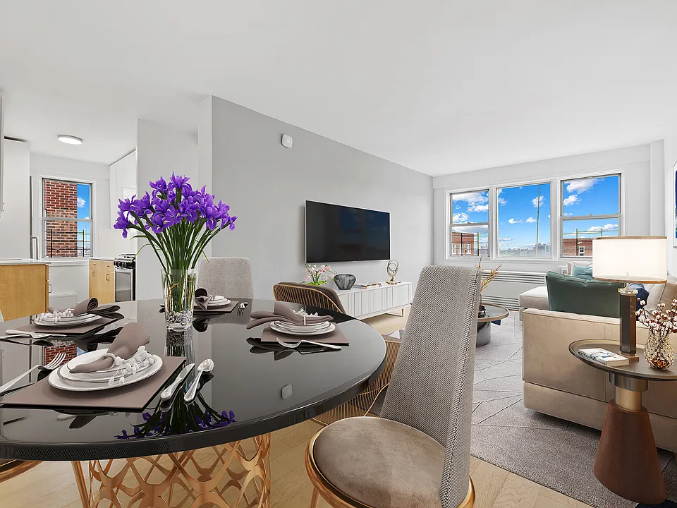 30 W 141st St #2A