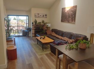 275 Hillcrest Dr #202, Encinitas, CA 92024