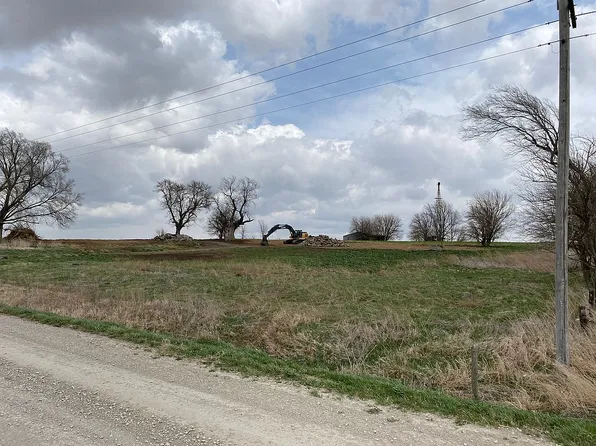 2744 L Ave, Coin, IA 51636
