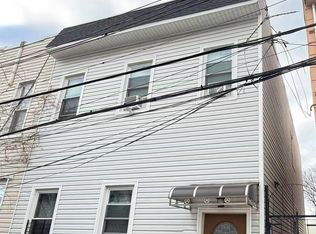 5431 Nurge Ave, Maspeth, NY 11378