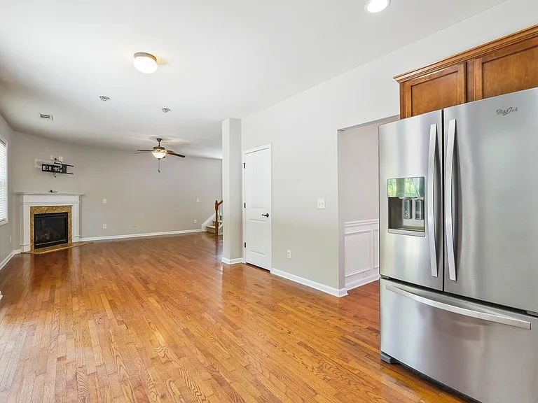 4450 Dartford Rd — Photo 19