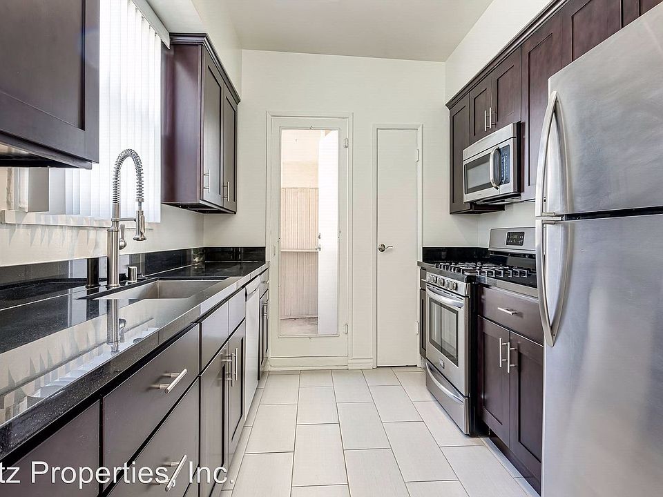 1st image of 316 S Rexford Dr APT 4