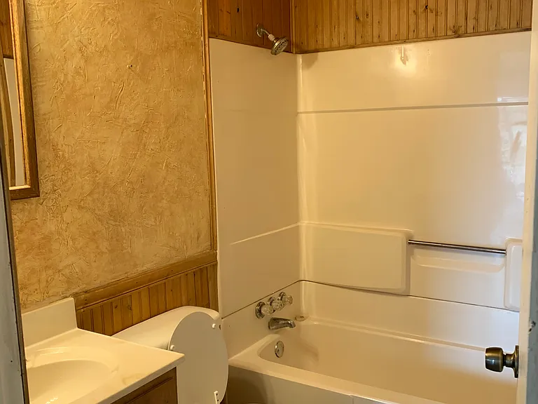 2715 S Highland St — Photo 5