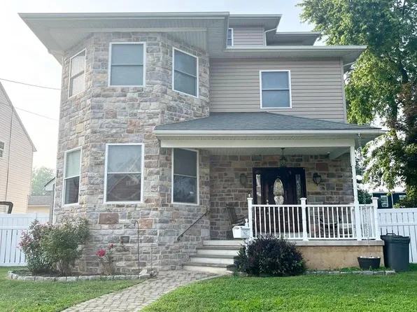 847 7th Ave, Prospect Park, PA 19076