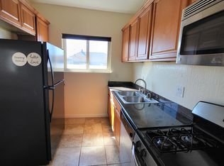 633 55th St #2, Oakland, CA 94609
