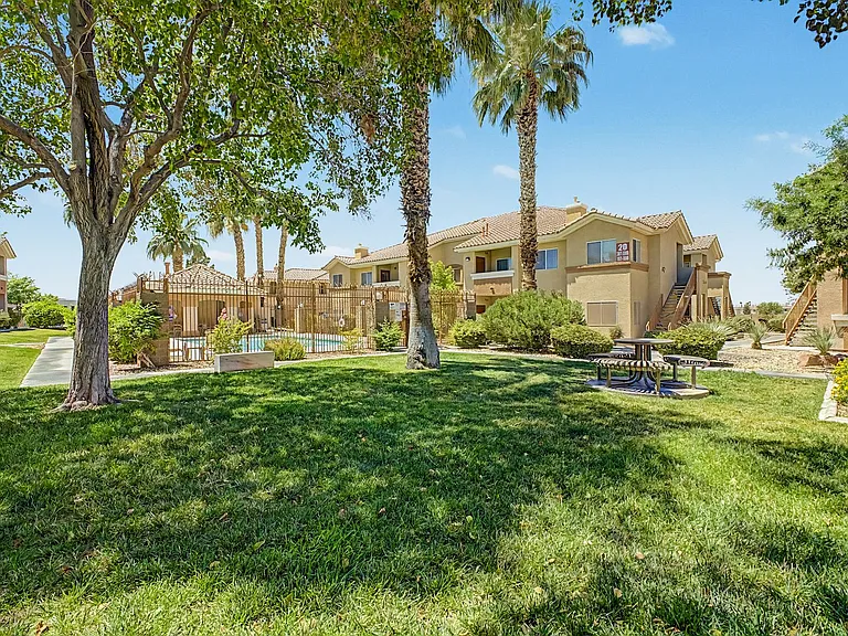 1050 E Cactus Ave #2070 — Photo 34