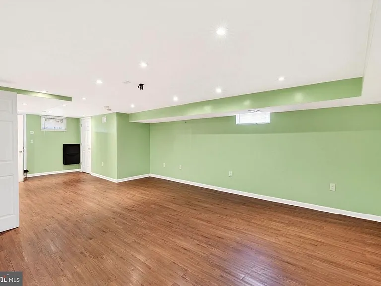 2225 Ellen Ave — Photo 22