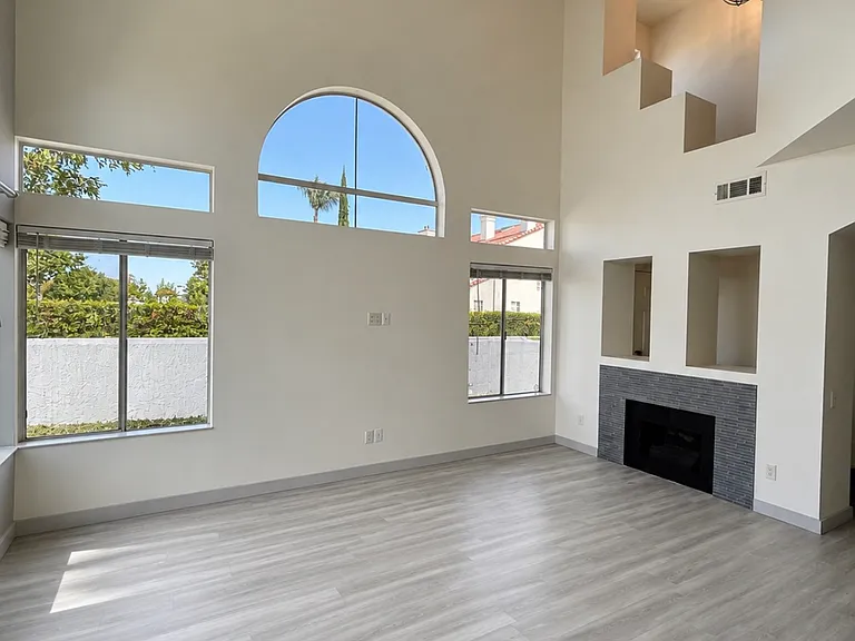 29478 Cara Way — Photo 10