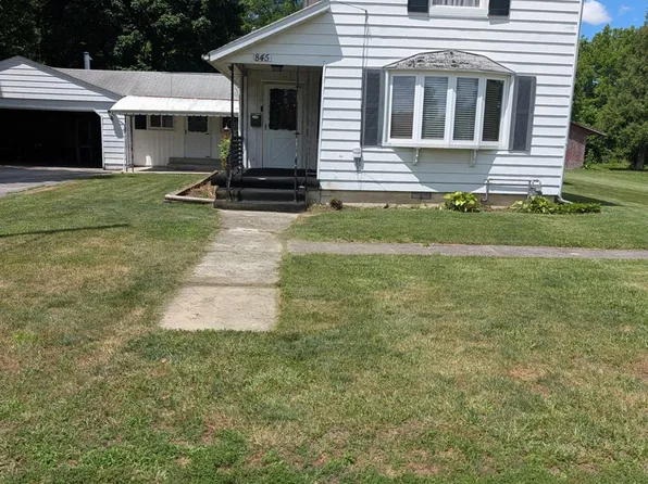 845 Spruce St, Fostoria, OH 44830