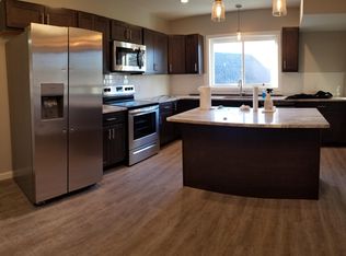 65 Mount Vernon Rd #65, Chicopee, MA 01013