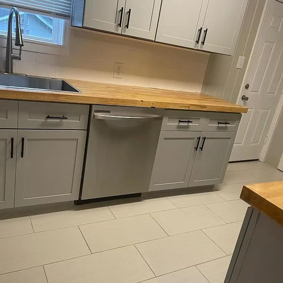 151 Village Cir W — Photo 13