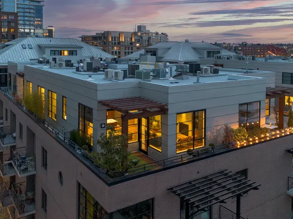 726 NW 11th Ave APT 606, Portland, OR 97209